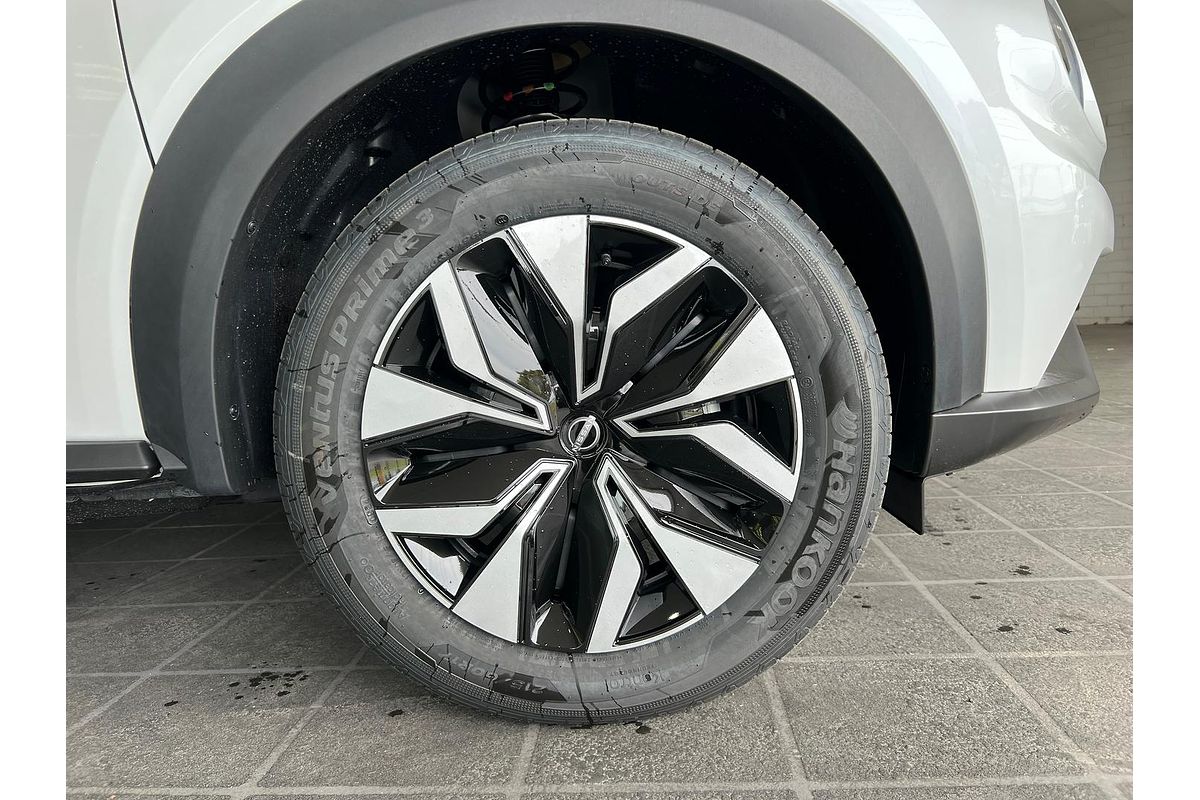 2024 Nissan JUKE ST F16