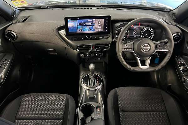 2024 Nissan JUKE ST F16
