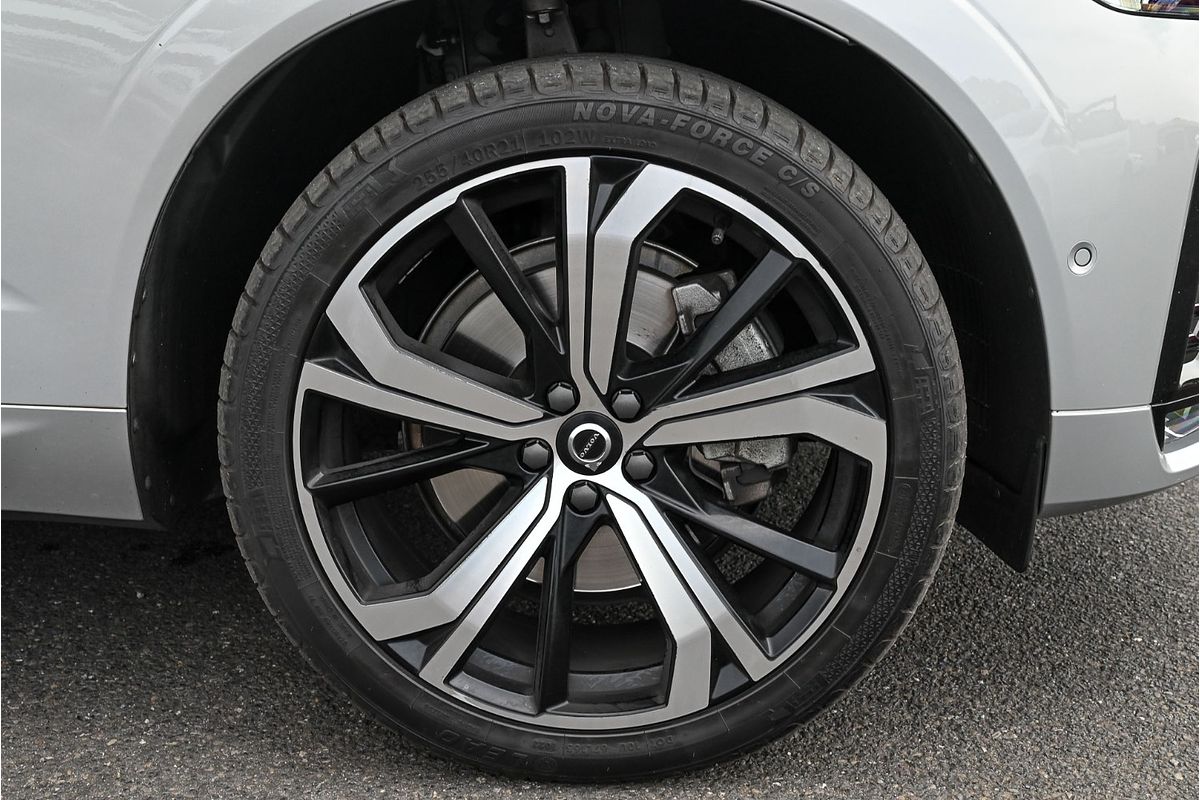 2021 Volvo XC60 B6 R-Design