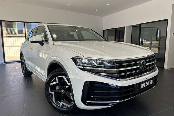 2024 Volkswagen Touareg 170TDI RC