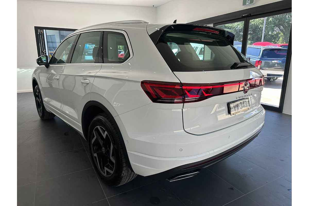 2024 Volkswagen Touareg 170TDI RC