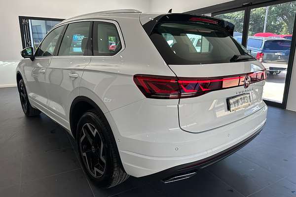2024 Volkswagen Touareg 170TDI RC