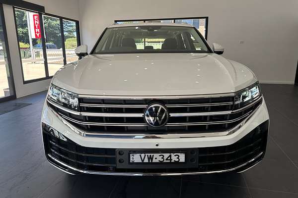 2024 Volkswagen Touareg 170TDI RC