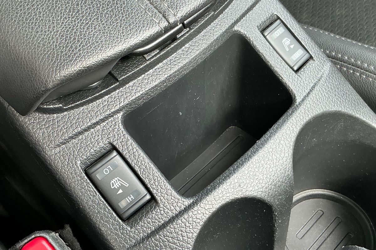 2018 Nissan QASHQAI ST-L J11 Series 2