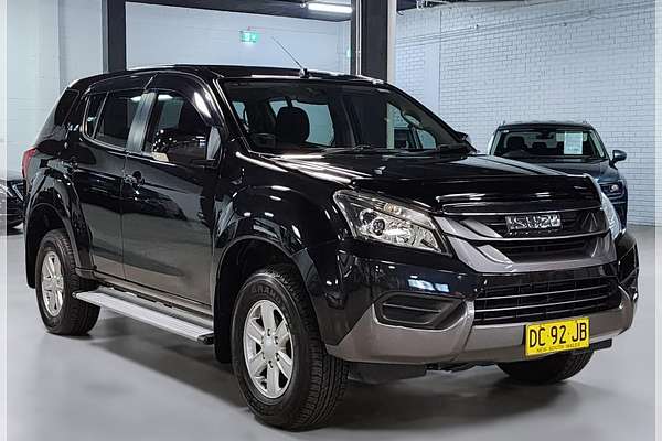 2015 Isuzu MU-X LS-M (4x2) UC MY15