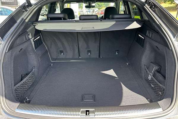 2024 Audi Q5 40 TDI S Line FY