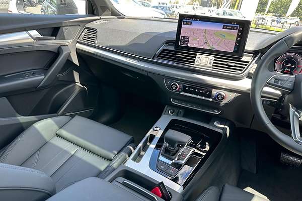 2024 Audi Q5 40 TDI S Line FY
