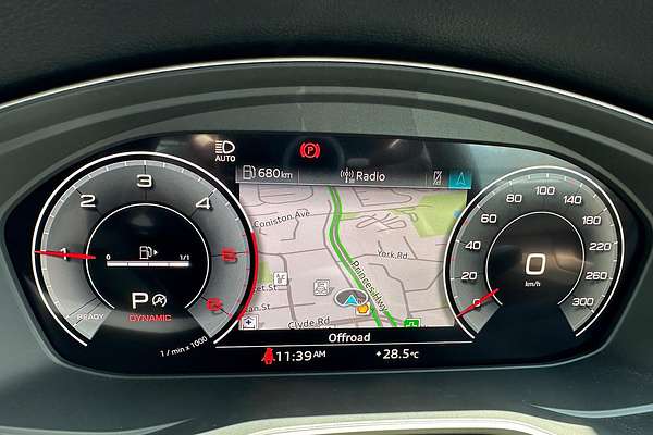2024 Audi Q5 40 TDI S Line FY