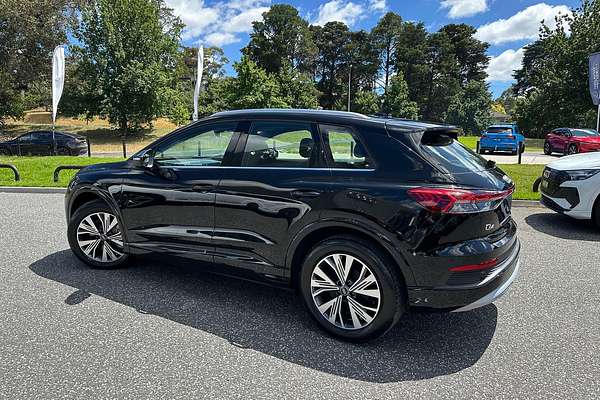 2024 Audi Q4 e-tron 45 F4