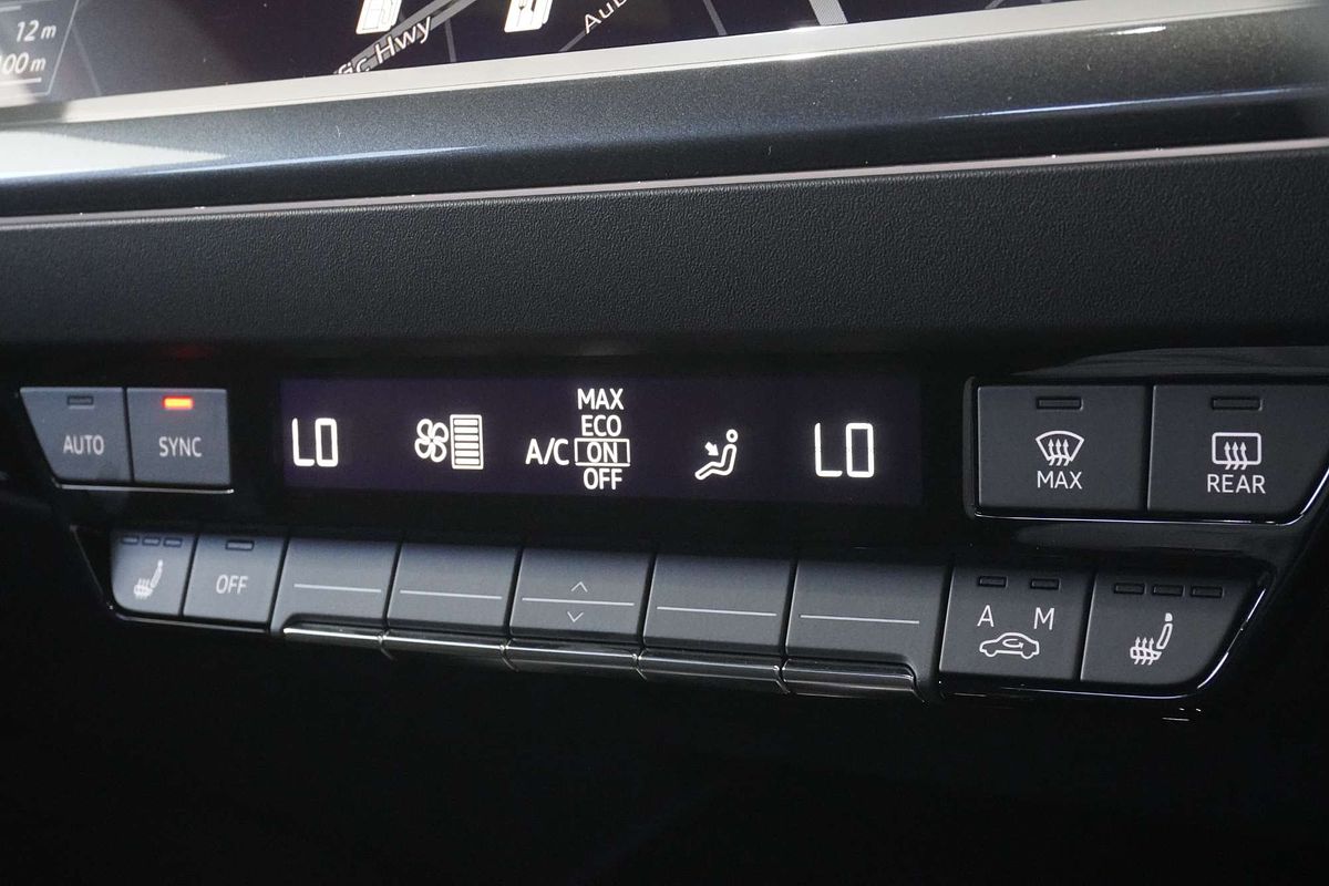 2024 Audi Q4 e-tron 55 F4
