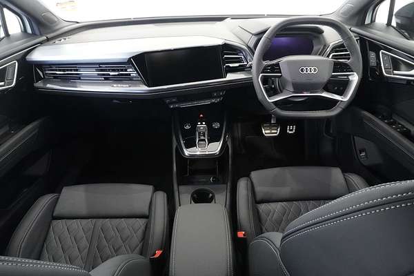 2024 Audi Q4 e-tron 55 F4