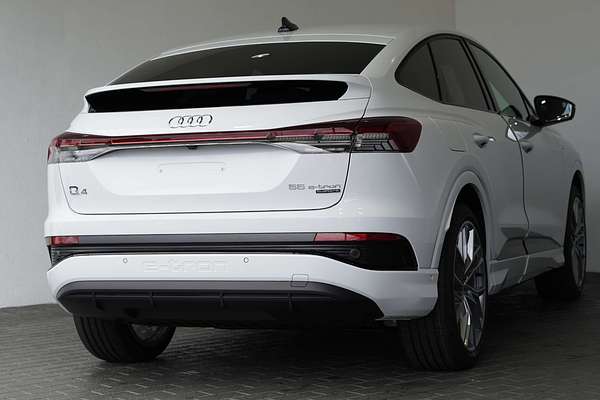 2024 Audi Q4 e-tron 55 F4