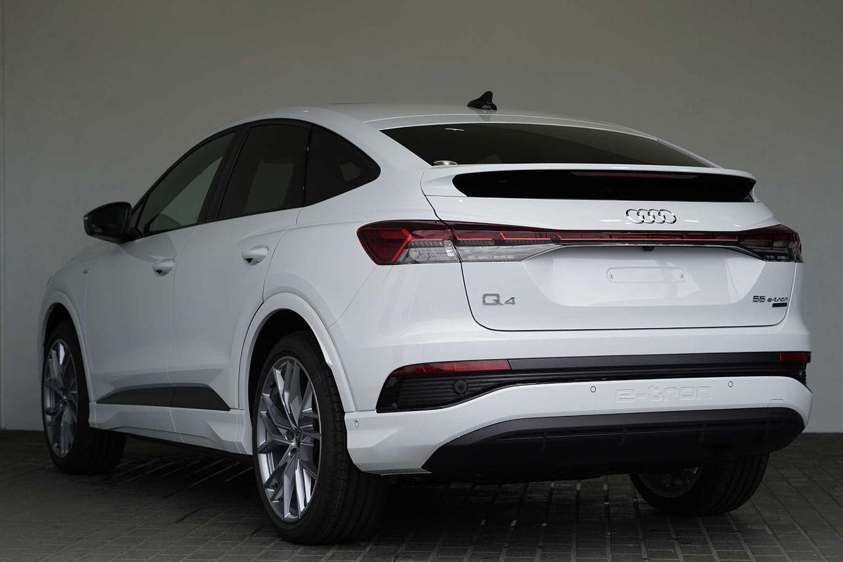 2024 Audi Q4 e-tron 55 F4