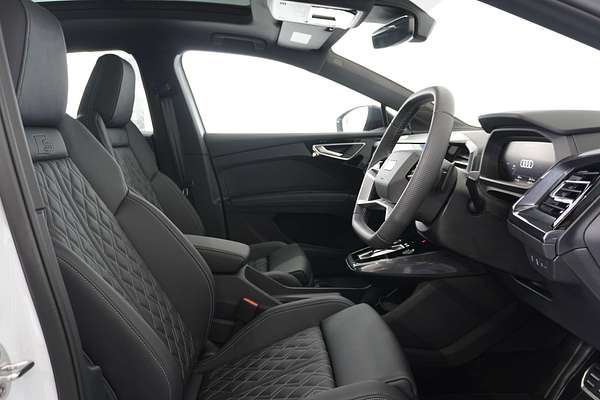 2024 Audi Q4 e-tron 55 F4