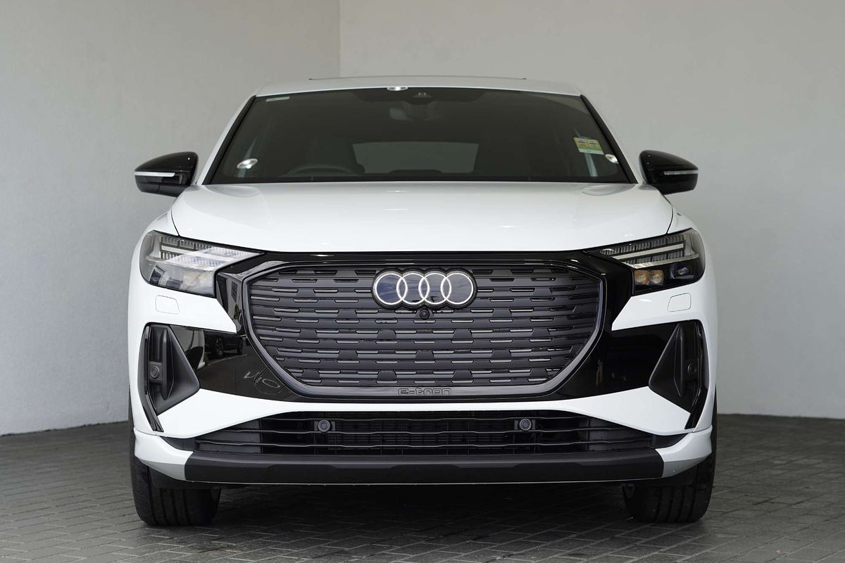 2024 Audi Q4 e-tron 55 F4