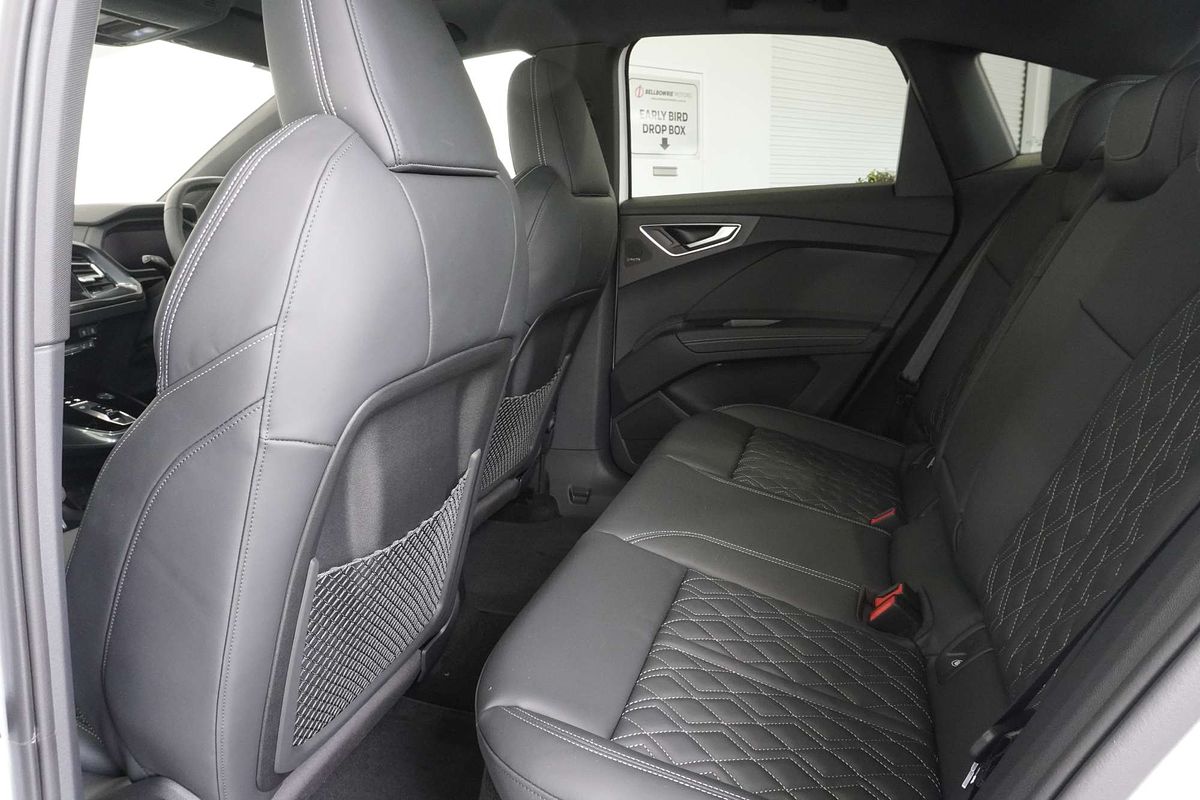 2024 Audi Q4 e-tron 55 F4