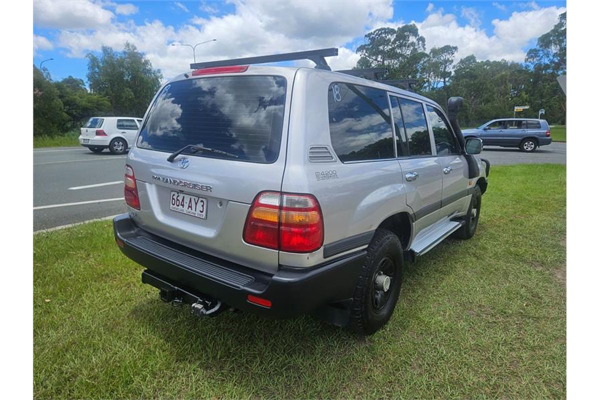 2001 Toyota Landcruiser GXL HDJ100R