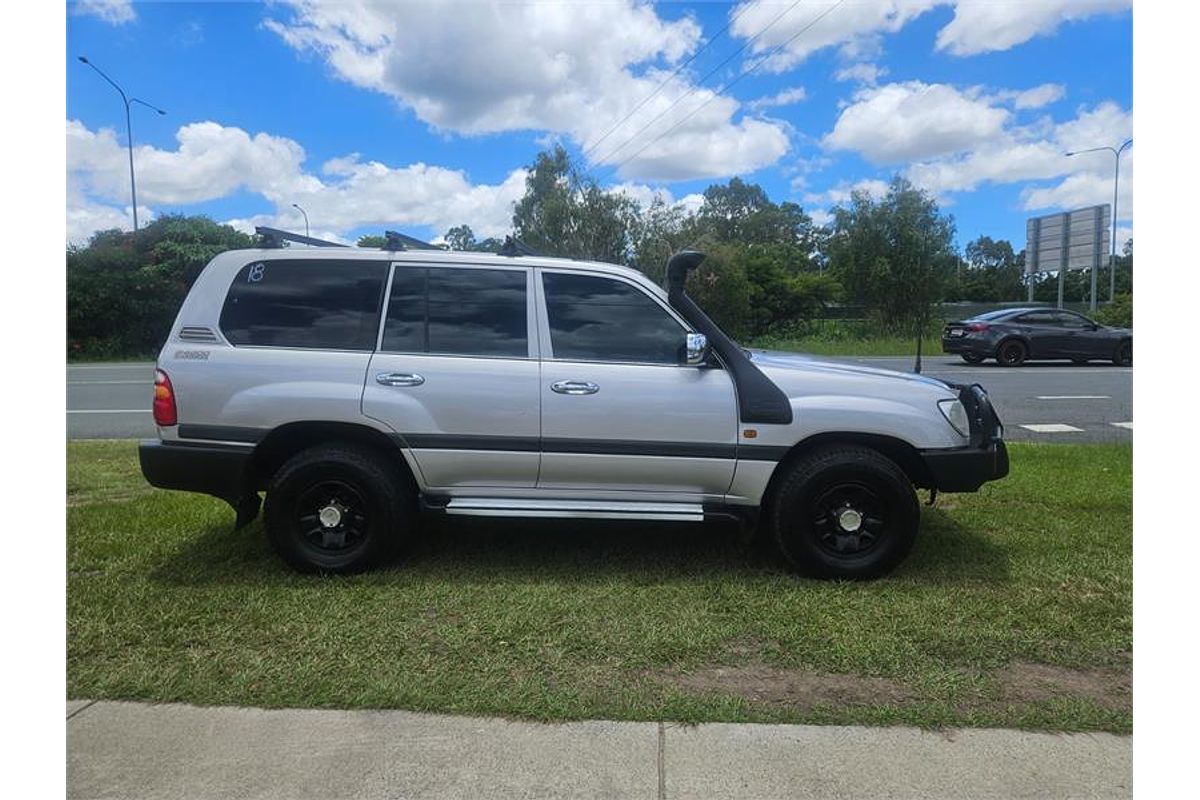 2001 Toyota Landcruiser GXL HDJ100R