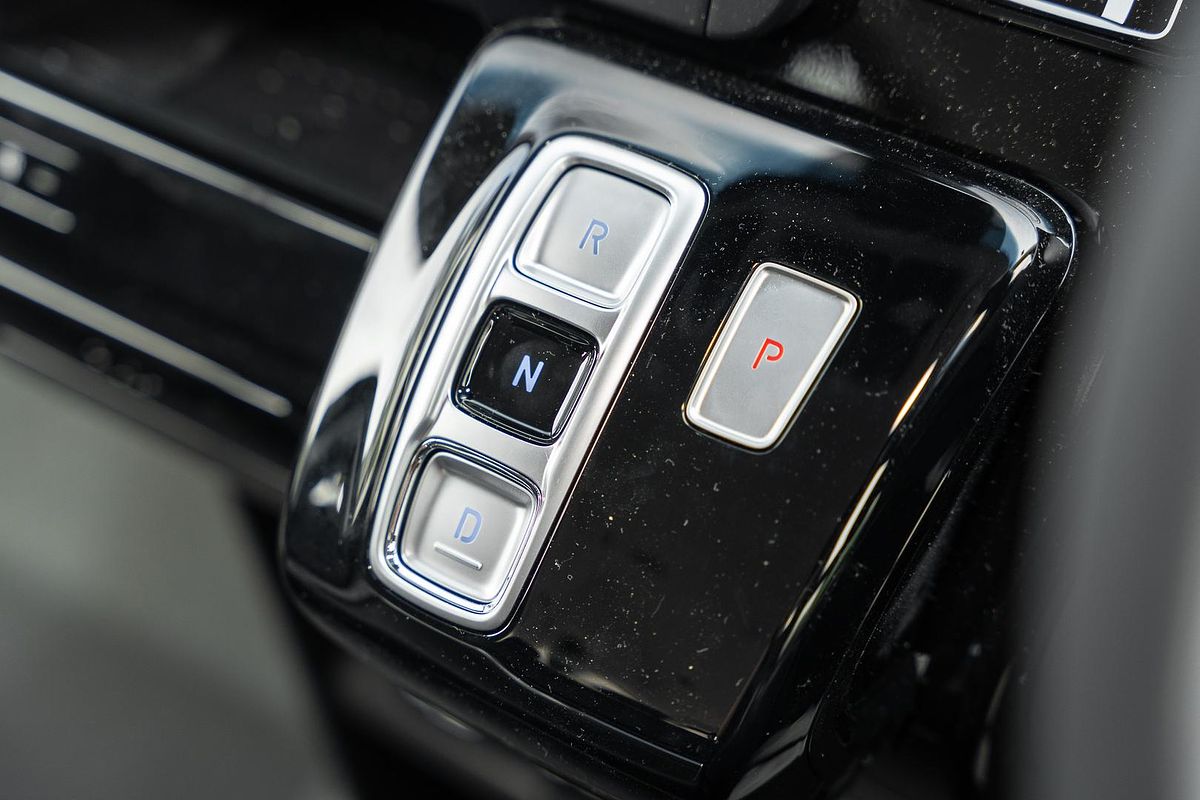 2024 Hyundai STARIA US4.V3