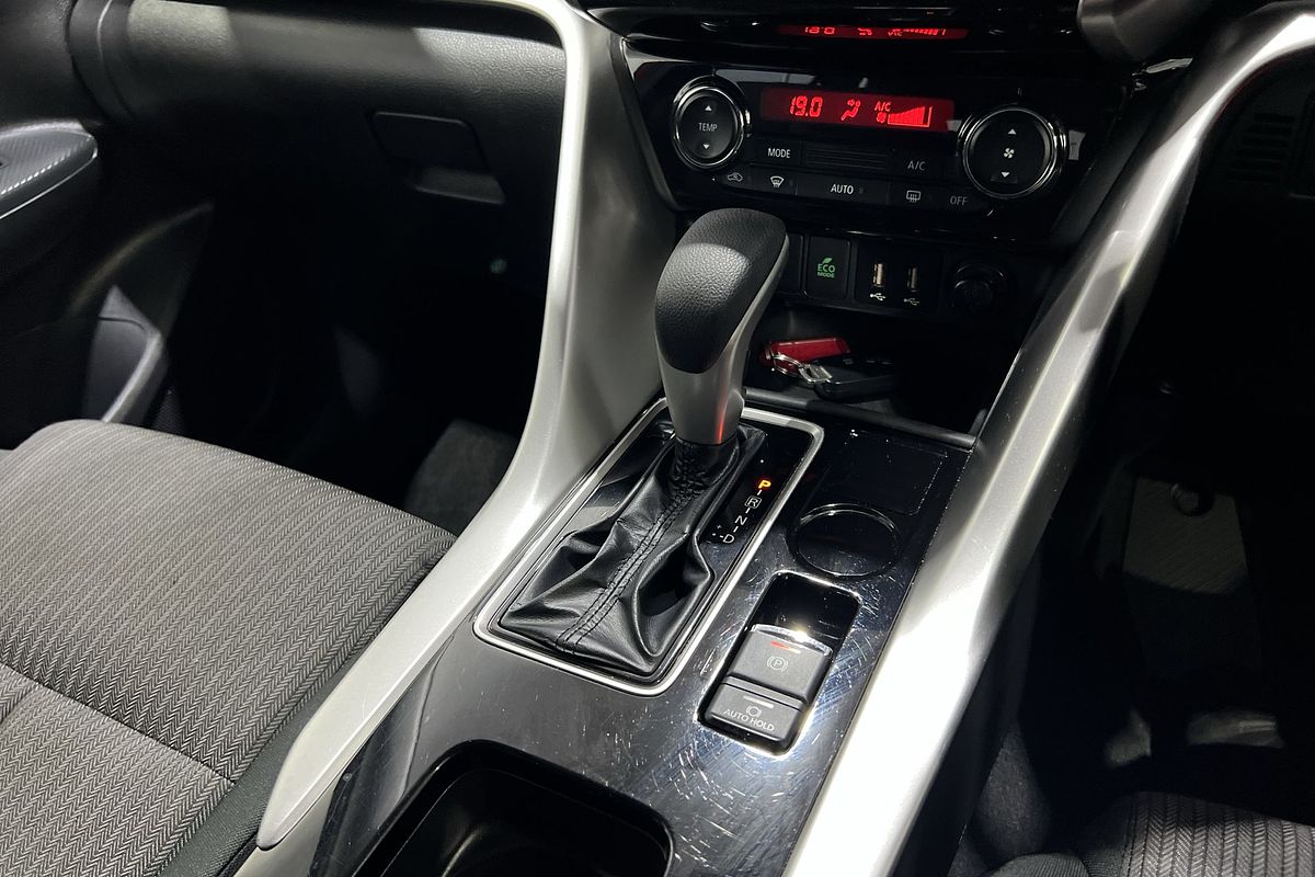 2023 Mitsubishi Eclipse Cross LS YB