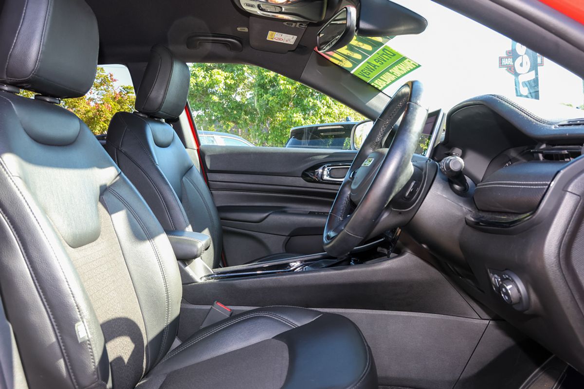 2022 Jeep Compass Night Eagle M6