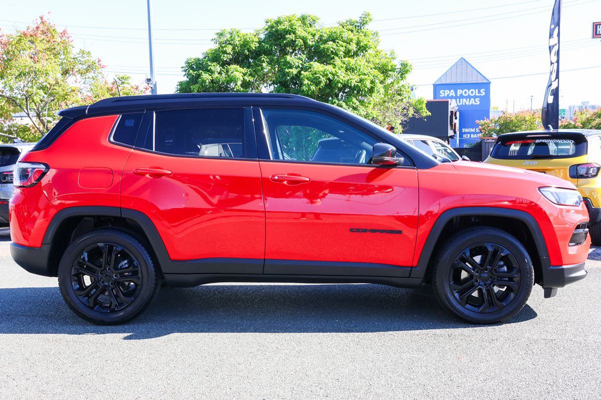 2022 Jeep Compass Night Eagle M6