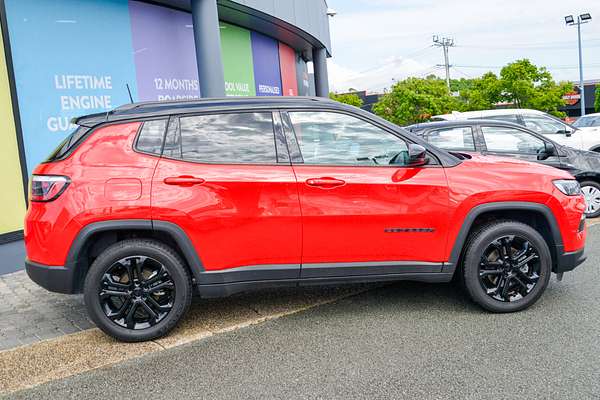 2022 Jeep Compass Night Eagle M6