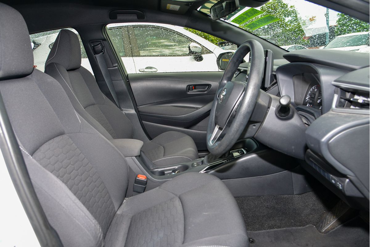 2020 Toyota Corolla Ascent Sport Hybrid ZWE211R