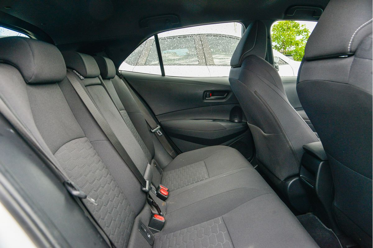 2020 Toyota Corolla Ascent Sport Hybrid ZWE211R