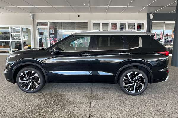 2024 Mitsubishi Outlander Exceed Tourer ZM