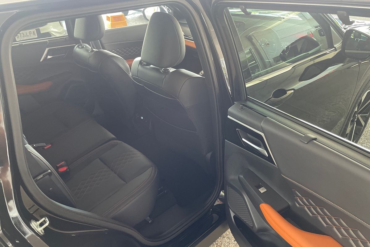 2024 Mitsubishi Outlander Exceed Tourer ZM