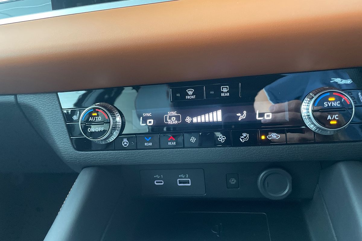 2024 Mitsubishi Outlander Exceed Tourer ZM