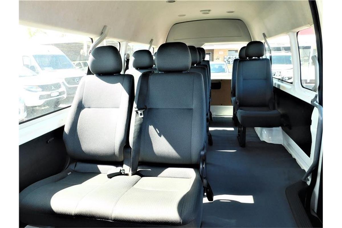 2019 Toyota Hiace Commuter KDH223R
