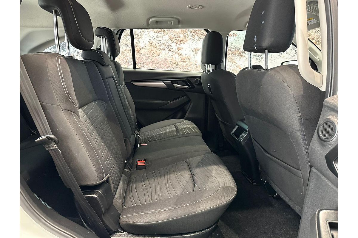2024 Isuzu MU-X LS-M