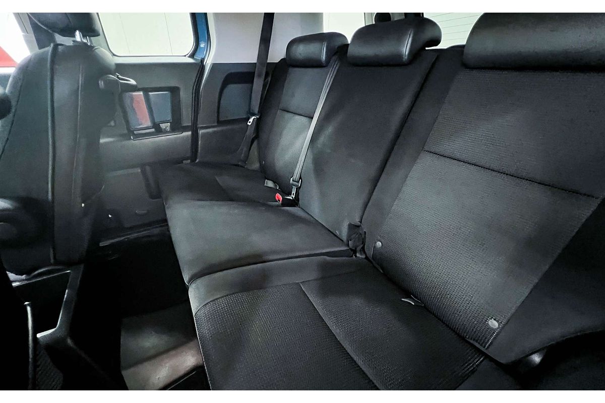 2013 Toyota FJ Cruiser GSJ15R