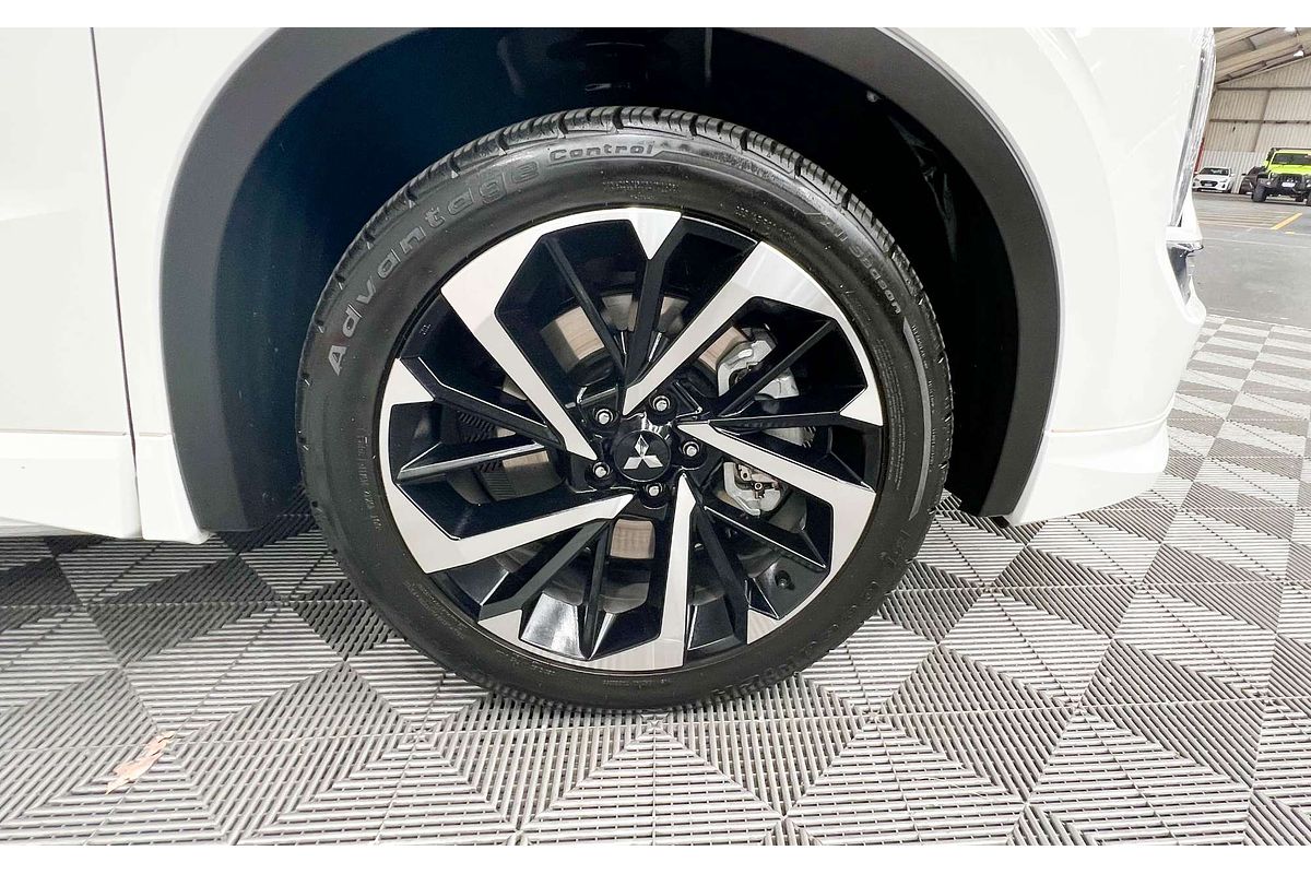 2021 Mitsubishi Outlander Exceed ZL