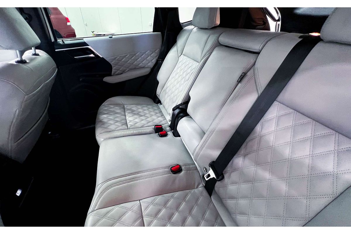 2021 Mitsubishi Outlander Exceed ZL