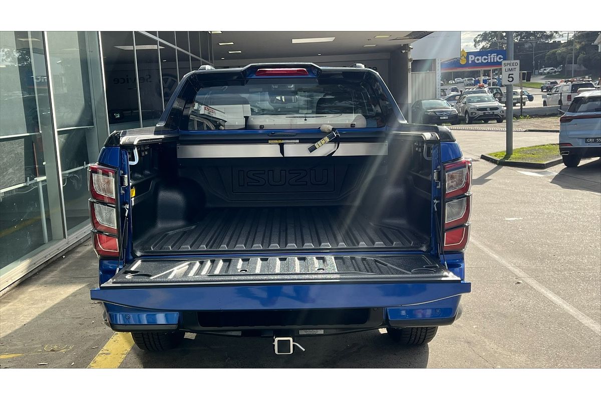 2024 Isuzu D-MAX X-TERRAIN 4X4