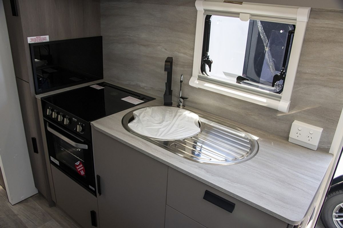 2024 Jayco JOURNEY CARAVAN 19.61-3.OB.JY-MY24