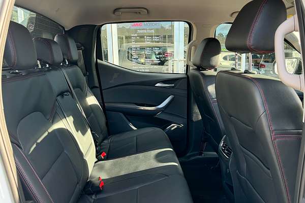 2024 LDV T60 Max PLUS SK8C 4X4