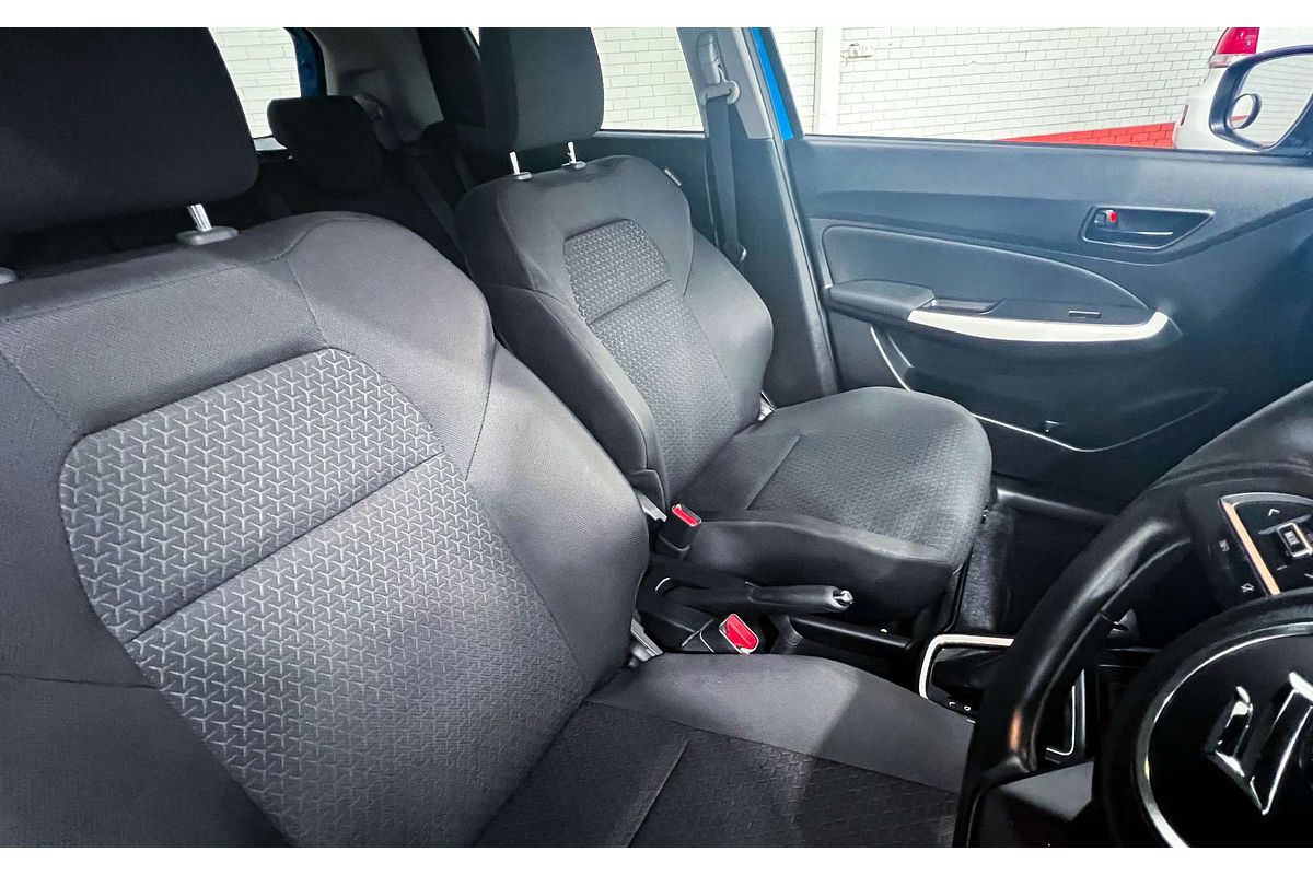 2019 Suzuki Swift GL Navigator AZ