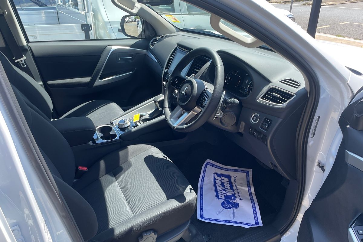 2024 Mitsubishi Pajero Sport GLS QG