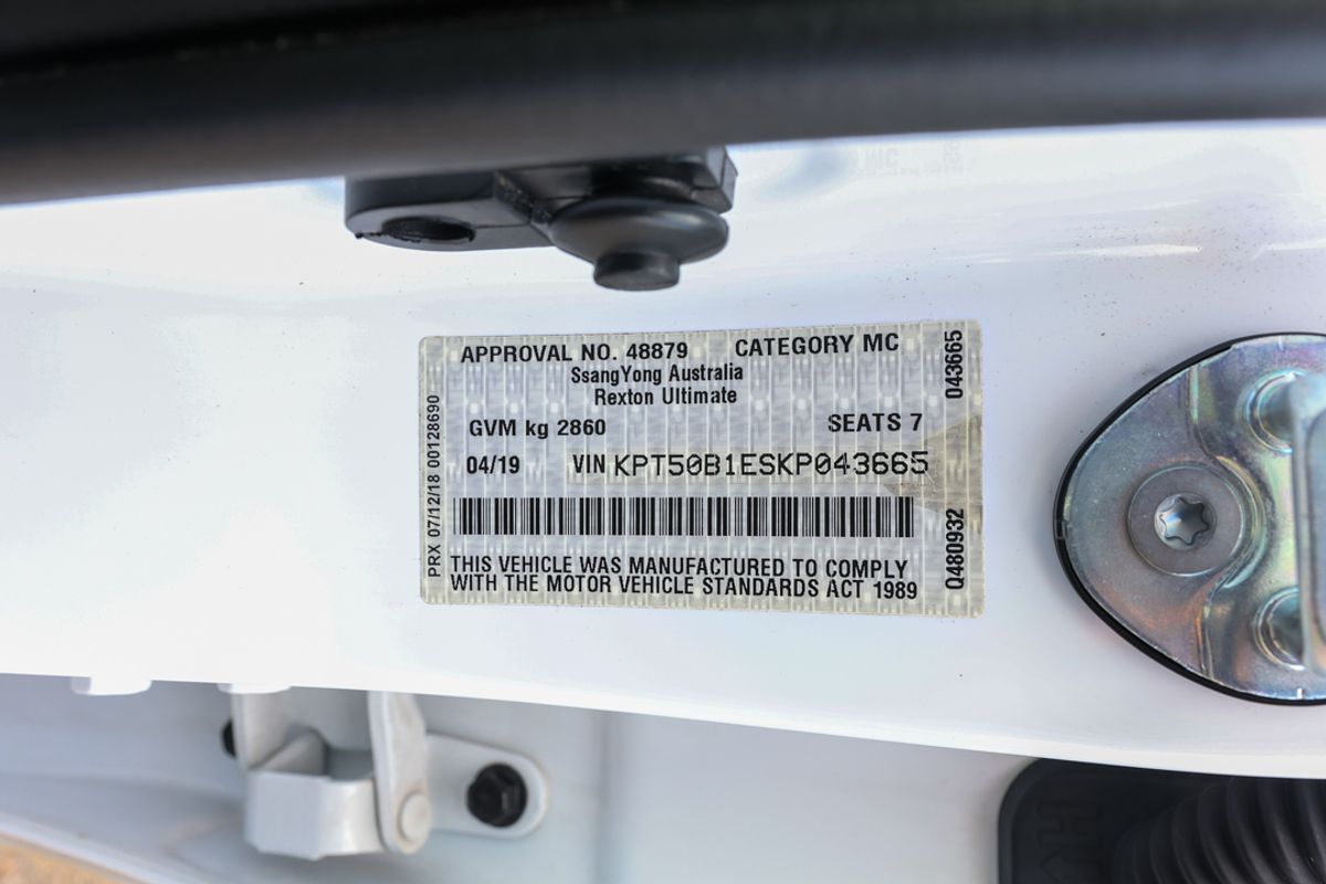 2019 SsangYong Rexton Ultimate Y400