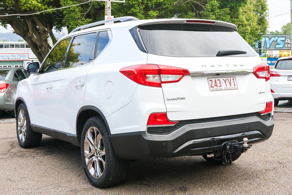 2019 SsangYong Rexton Ultimate Y400