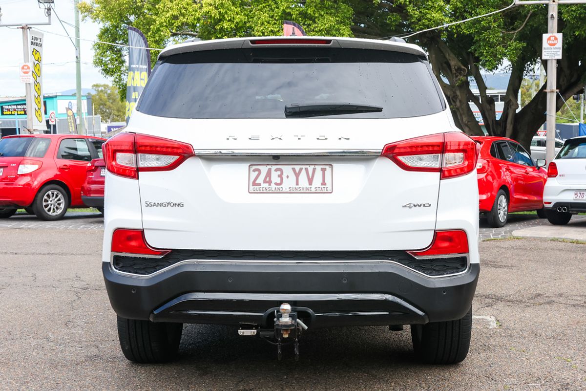 2019 SsangYong Rexton Ultimate Y400