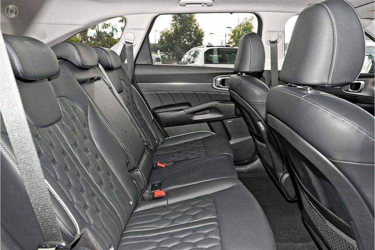 2023 Kia Sorento GT-Line MQ4