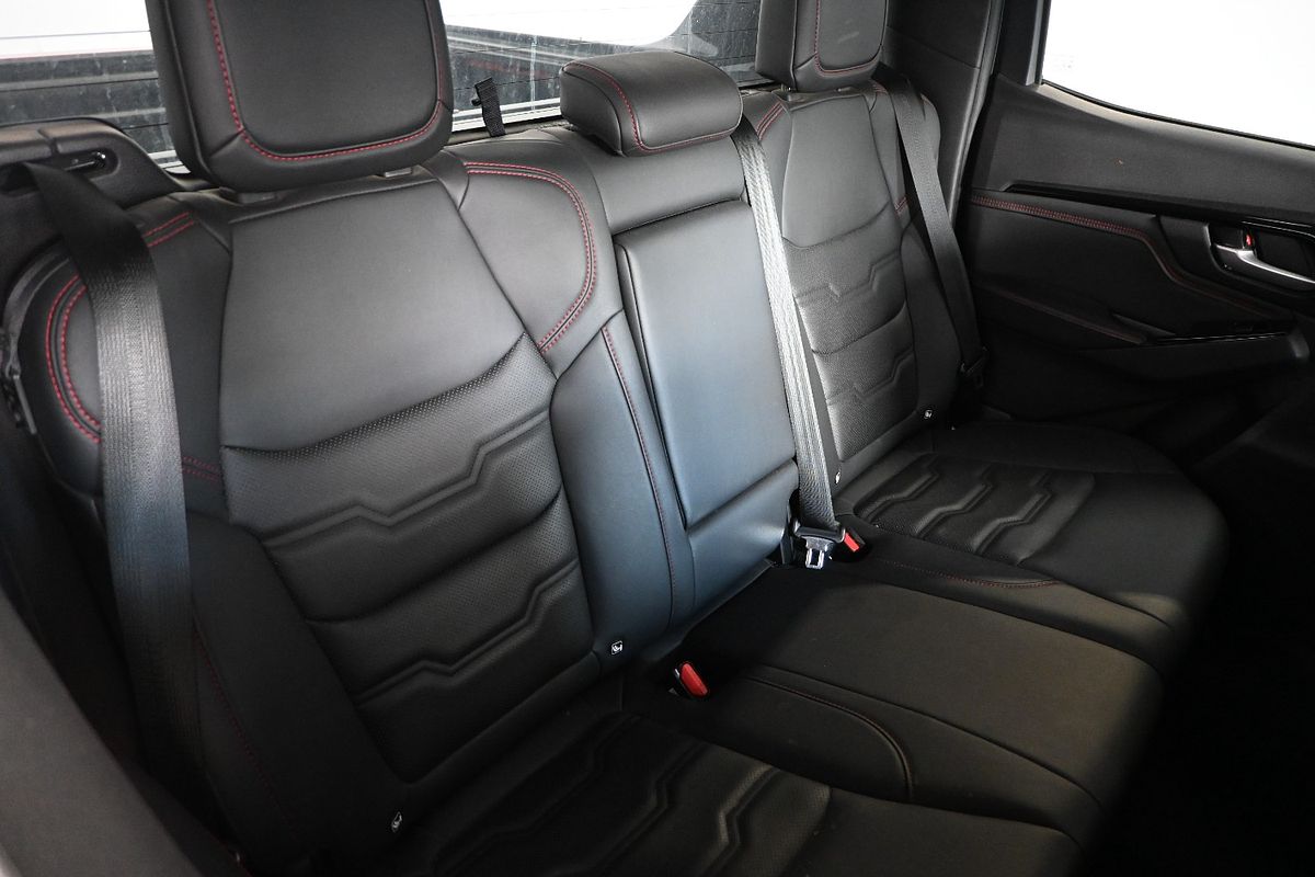 2022 Isuzu D-MAX X-TERRAIN 4X4