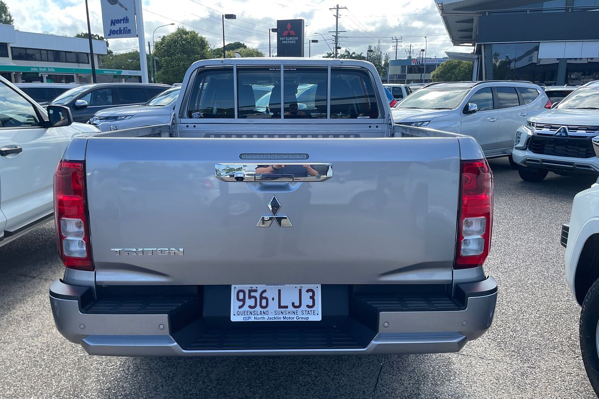 2024 Mitsubishi Triton GLX MV 4X4