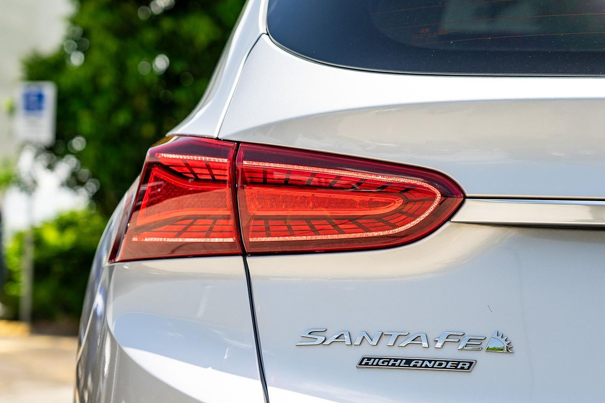 2020 Hyundai Santa Fe Highlander TM.2