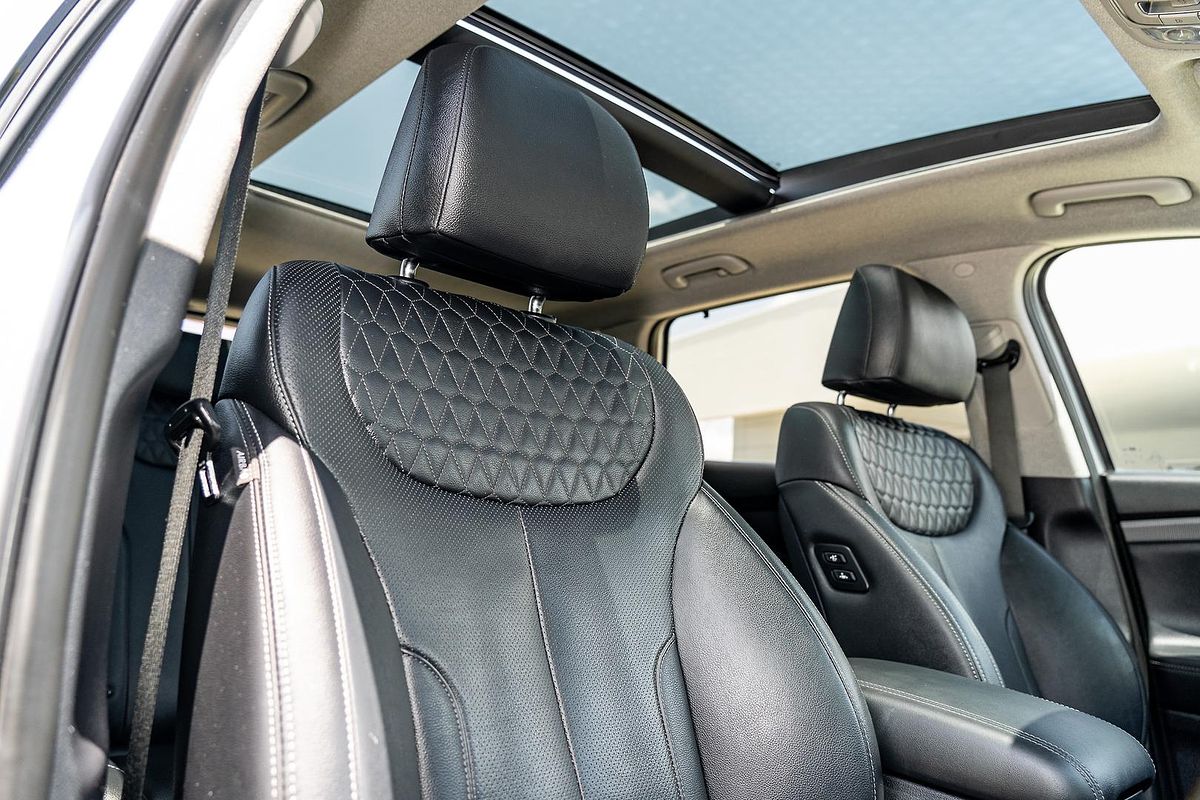 2020 Hyundai Santa Fe Highlander TM.2
